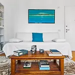 Milano- Stazione Garibaldi Ecletic Appartement *