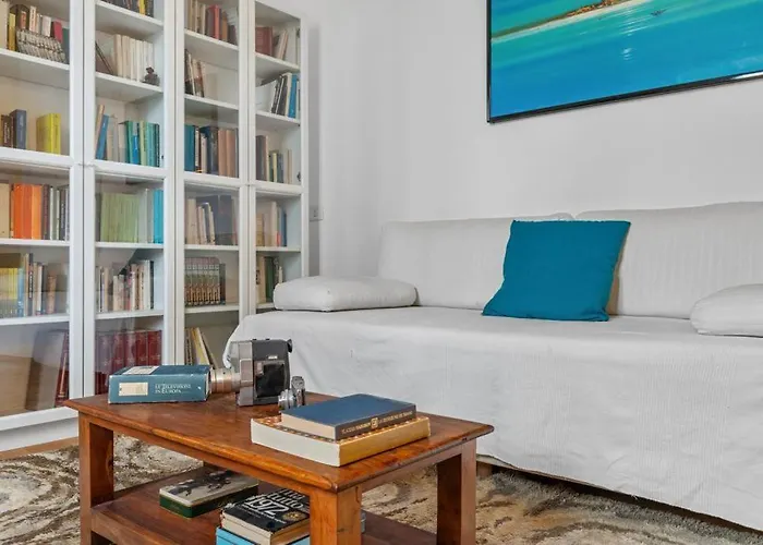 Apartment Milano- Stazione Garibaldi Ecletic *